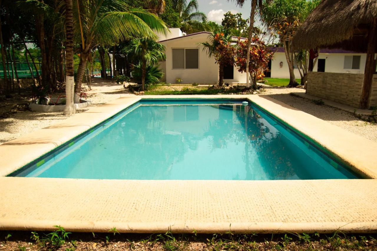 Cancun Tennis Inn Cancún Esterno foto