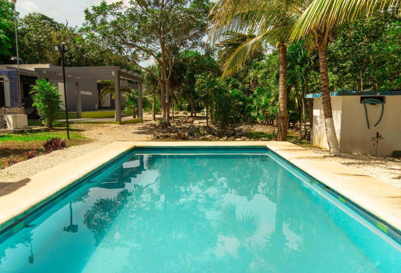 Cancun Tennis Inn Cancún Esterno foto